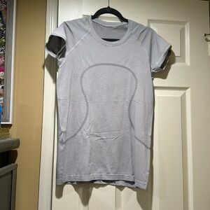 Lululemon swiftly tshirt black and white stripe